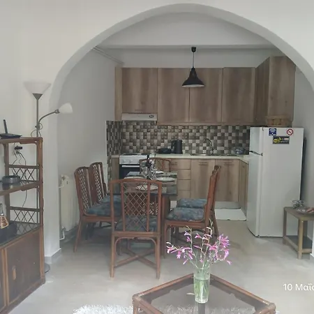 Christos Holiday home Sgourades
